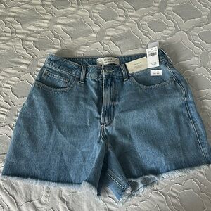 Hollister ultra high rise 90s short